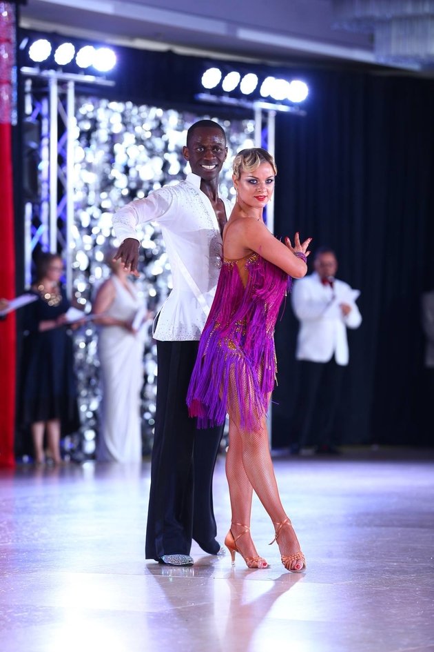 d'où vient la salle de bal