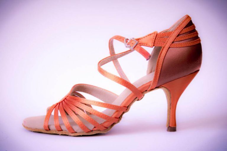 What Kind Of Shoes Do You Wear For Ballroom Dancing?