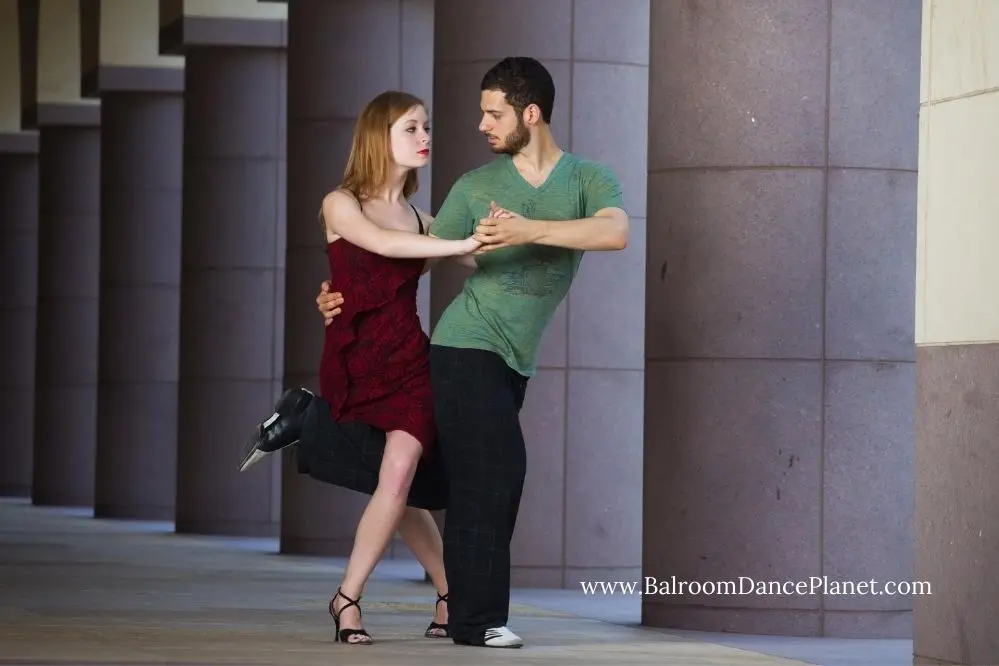 how to dance ballroom tango feature